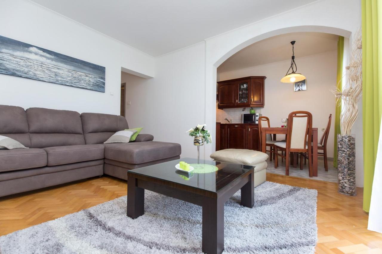 Apartment Am Koromačno المظهر الخارجي الصورة