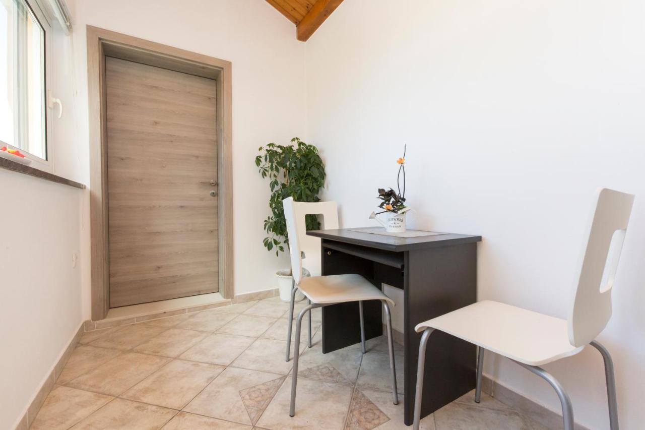 Apartment Am Koromačno المظهر الخارجي الصورة